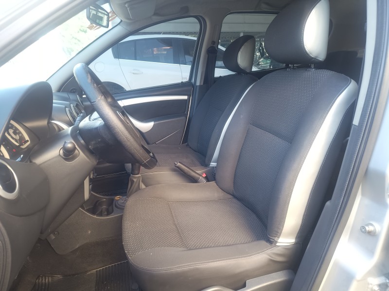 SANDERO 1.6 STEPWAY 16V FLEX 4P MANUAL - 2010 - CAXIAS DO SUL