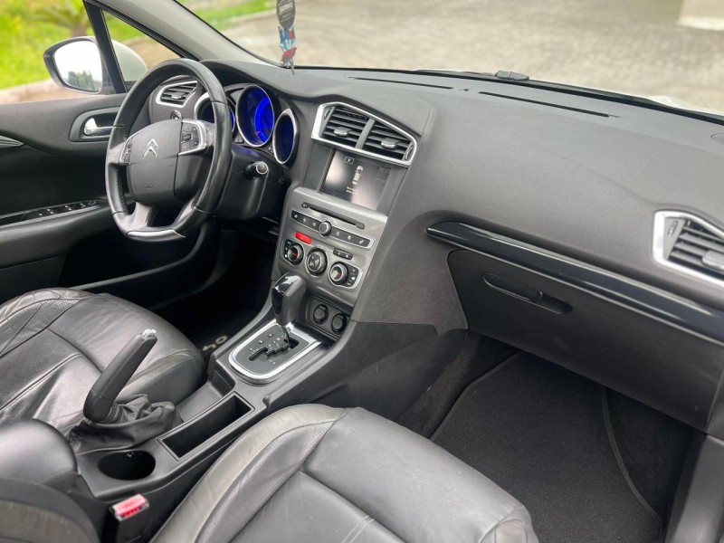 C4 LOUNGE 1.6 EXCLUSIVE 16V TURBO FLEX 4P AUTOMÁTICO - 2017 - BENTO GONçALVES