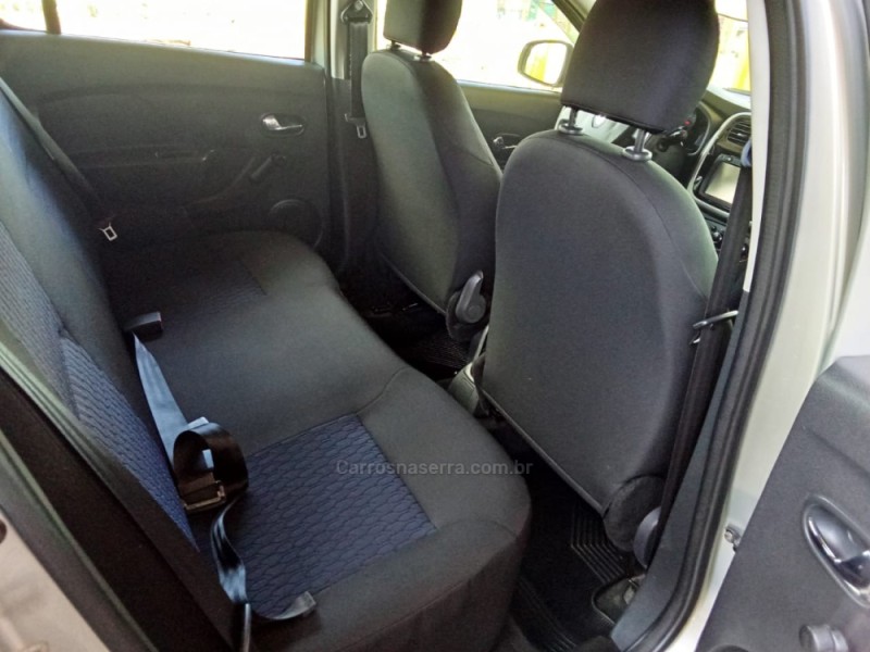 SANDERO 1.6 EXPRESSION 8V FLEX 4P MANUAL - 2016 - ARROIO DO MEIO