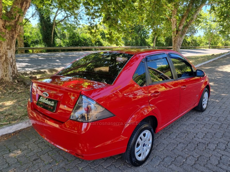 FIESTA 1.6 MPI CLASS SEDAN 8V FLEX 4P MANUAL - 2014 - DOIS IRMãOS