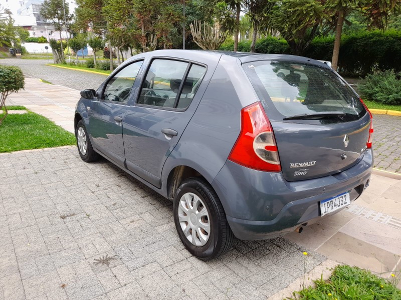 SANDERO 1.0 EXPRESSION 16V FLEX 4P MANUAL - 2009 - FARROUPILHA