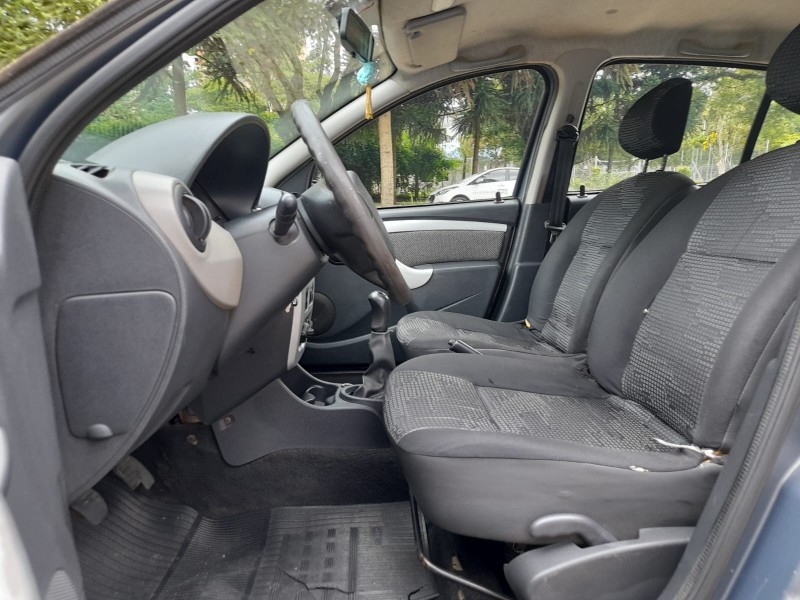 SANDERO 1.0 EXPRESSION 16V FLEX 4P MANUAL - 2009 - FARROUPILHA