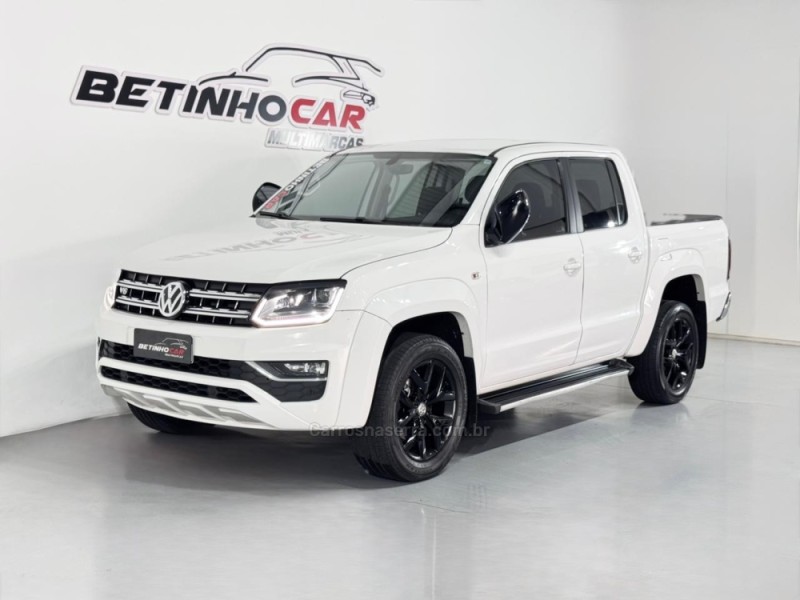 AMAROK 3.0 V6 TDI HIGHLINE CD DIESEL 4MOTION AUTOMÁTICO - 2019 - ESTâNCIA VELHA