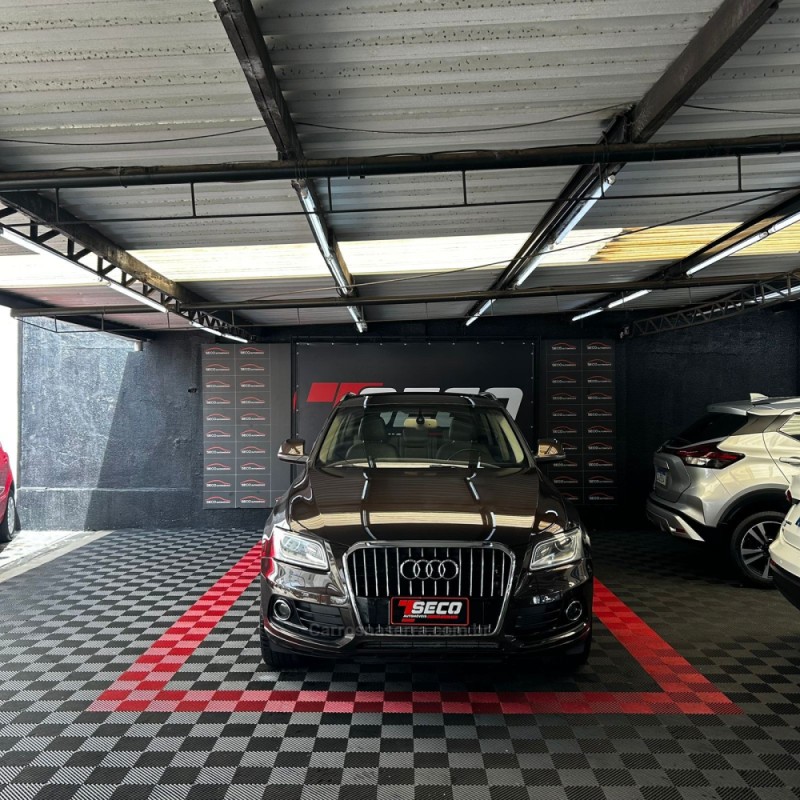 Q5 2.0 TFSI AMBIENTE 16V GASOLINA 4P AUTOMÁTICO - 2014 - PASSO FUNDO