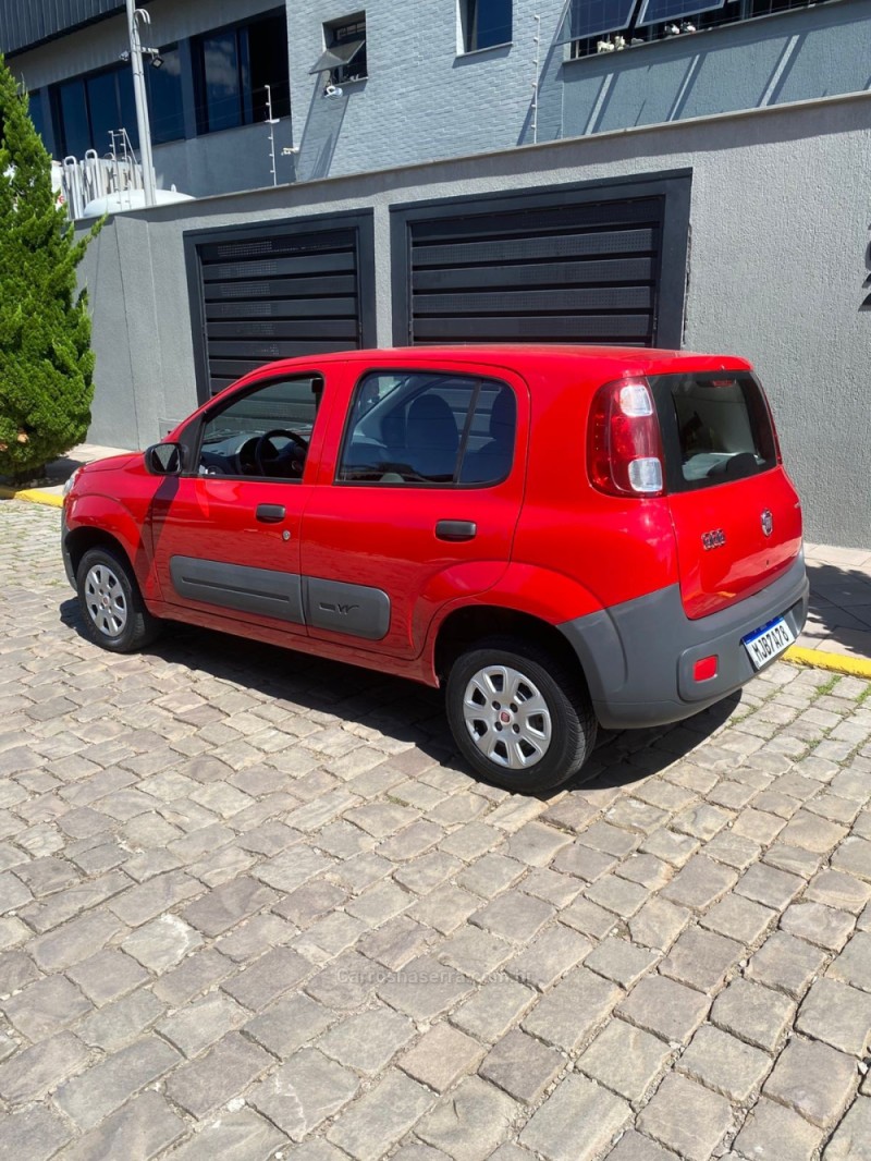 UNO 1.0 VIVACE 8V FLEX 4P MANUAL - 2012 - CAXIAS DO SUL