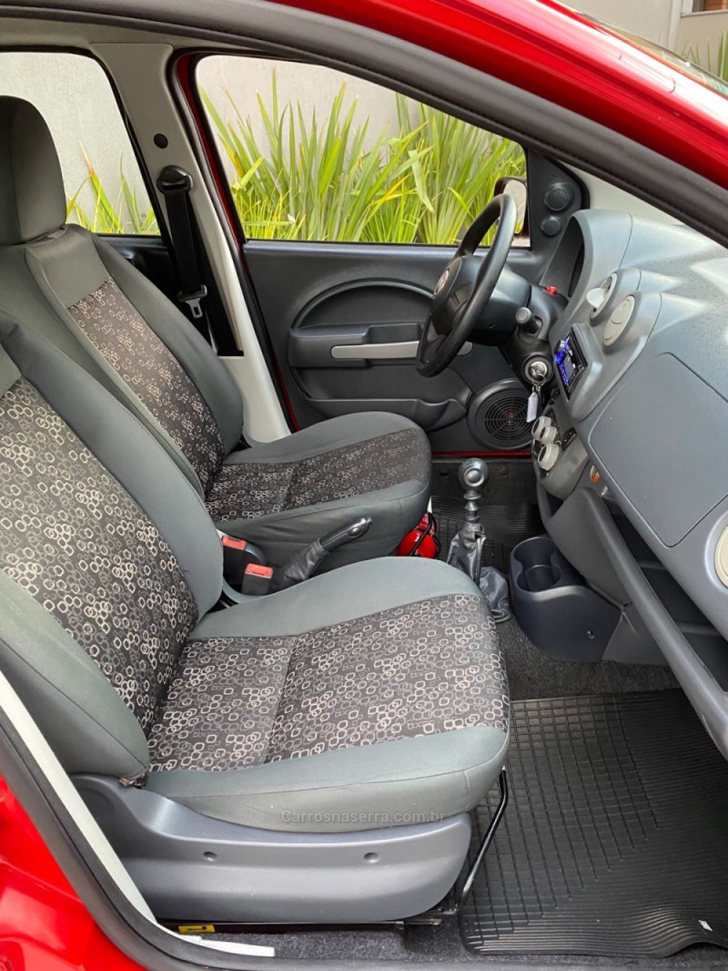 UNO 1.0 VIVACE 8V FLEX 4P MANUAL - 2012 - CAXIAS DO SUL