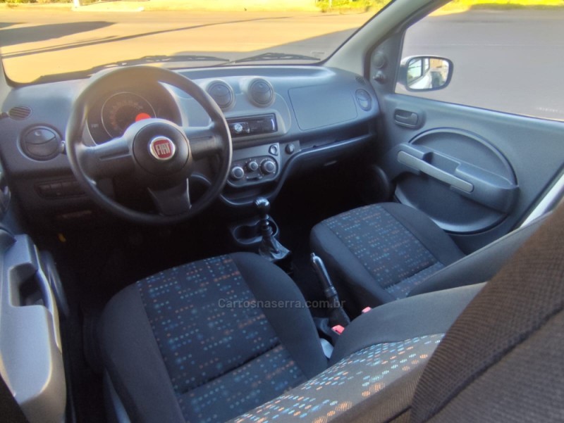 UNO 1.0 EVO VIVACE 8V FLEX 4P MANUAL - 2013 - ARROIO DO MEIO