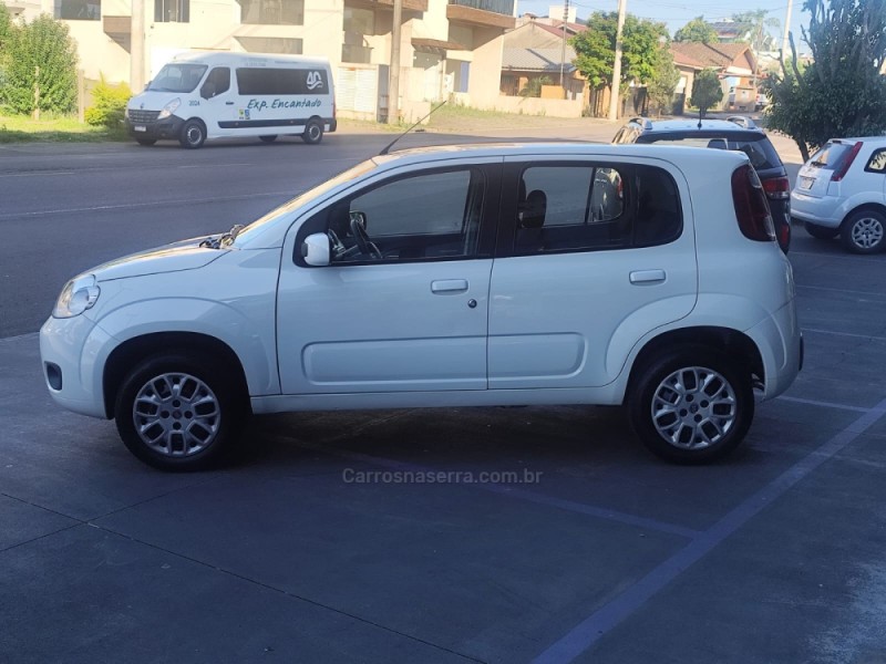 UNO 1.0 EVO VIVACE 8V FLEX 4P MANUAL - 2013 - ARROIO DO MEIO