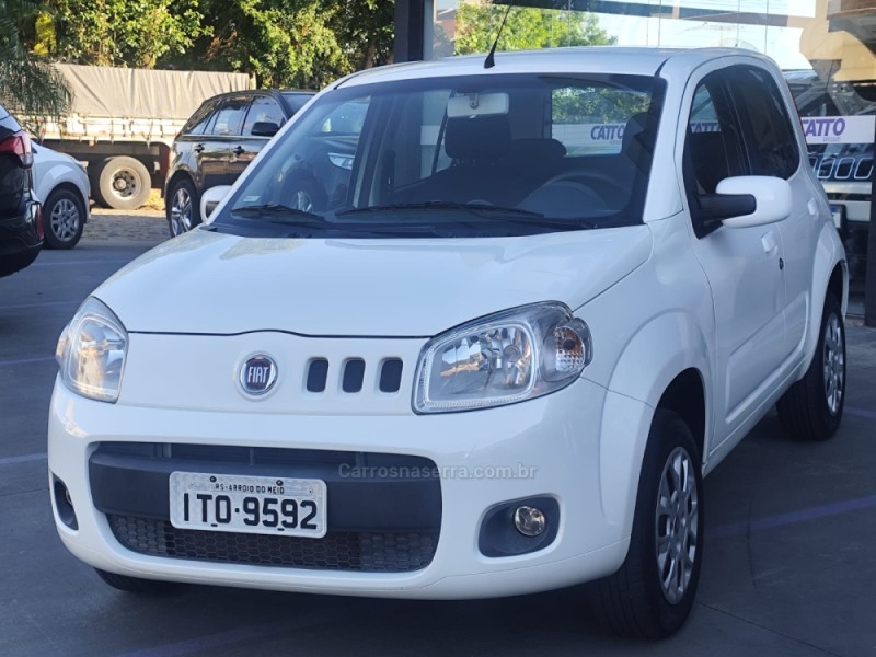 UNO 1.0 EVO VIVACE 8V FLEX 4P MANUAL - 2013 - ARROIO DO MEIO