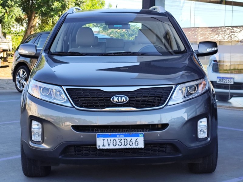 sorento 2.4 s.356 4x2 16v gasolina 4p automatico 2015 arroio do meio