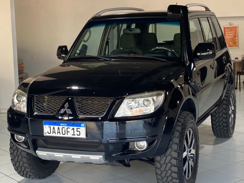 PAJERO TR4 2.0 4X4 16V 140CV FLEX 4P AUTOMÁTICO - 2015 - ARROIO DO MEIO