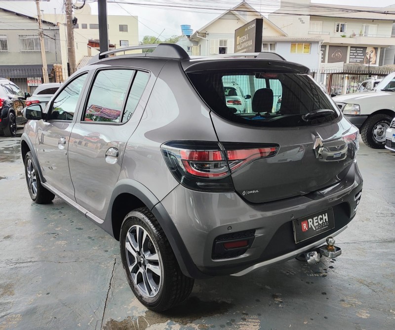 SANDERO 1.6 STEPWAY ICONIC X-TRONIC 16V FLEX 4P AUTOMÁTICO - 2024 - CAXIAS DO SUL