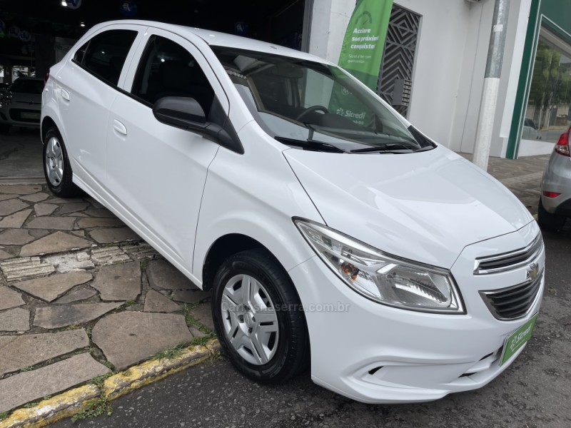 ONIX 1.0 MPFI LT 8V FLEX 4P MANUAL - 2015 - BENTO GONçALVES