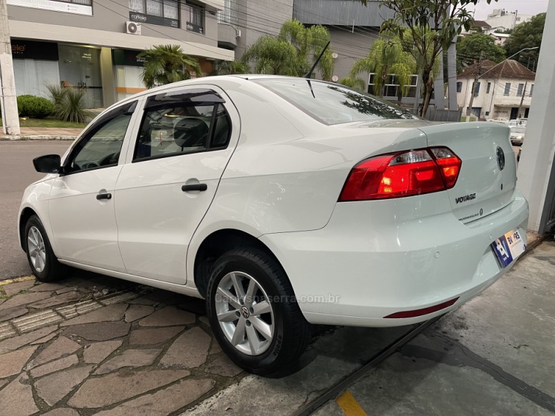 VOYAGE 1.6 MI TRENDLINE 8V FLEX 4P MANUAL - 2015 - BENTO GONçALVES