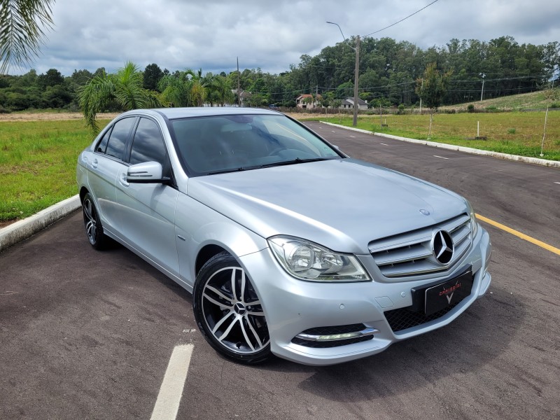 C 180 1.8 CGI CLASSIC 16V TURBO GASOLINA 4P AUTOMÁTICO - 2012 - CARLOS BARBOSA