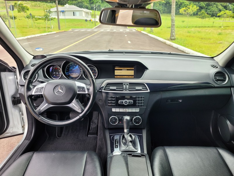 C 180 1.8 CGI CLASSIC 16V TURBO GASOLINA 4P AUTOMÁTICO - 2012 - CARLOS BARBOSA