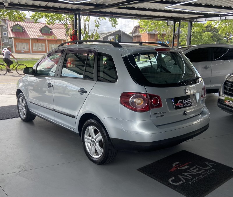 SPACEFOX 1.6 MI ROUTE 8V FLEX 4P MANUAL - 2010 - CANELA