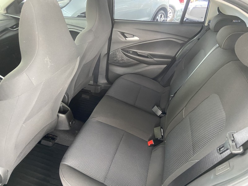 ONIX 1.0 LT 12V TURBO FLEX 4P MANUAL - 2024 - CANELA