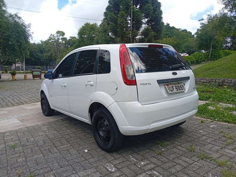 FIESTA 1.0 ROCAM S 8V FLEX 4P MANUAL - 2014 - FARROUPILHA