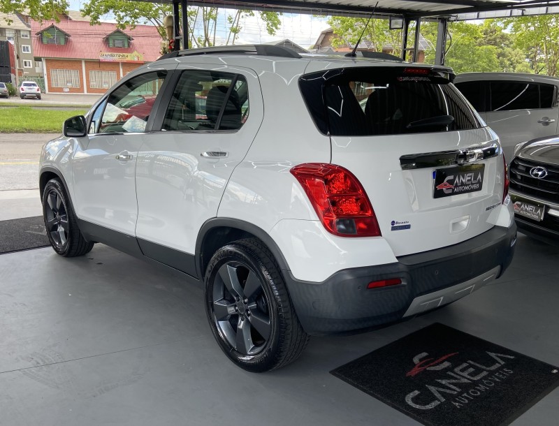 TRACKER 1.8 MPFI LTZ 4X2 16V FLEX 4P AUTOMÁTICO - 2014 - CANELA