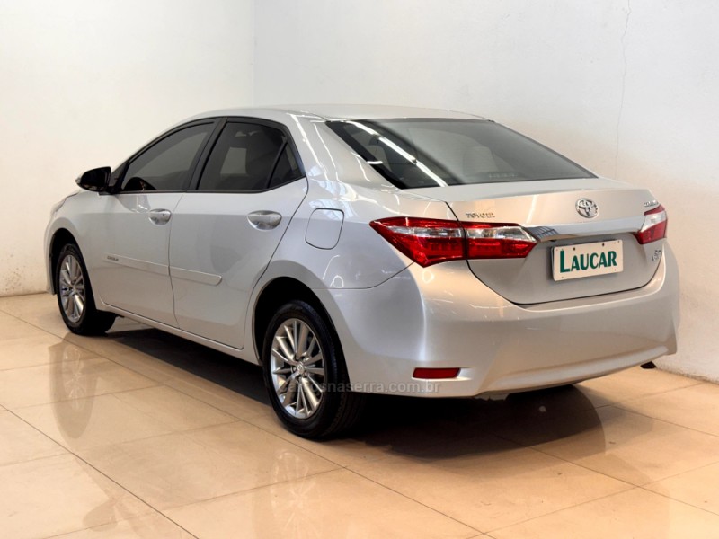 COROLLA 2.0 XEI 16V FLEX 4P AUTOMÁTICO - 2017 - CASCA