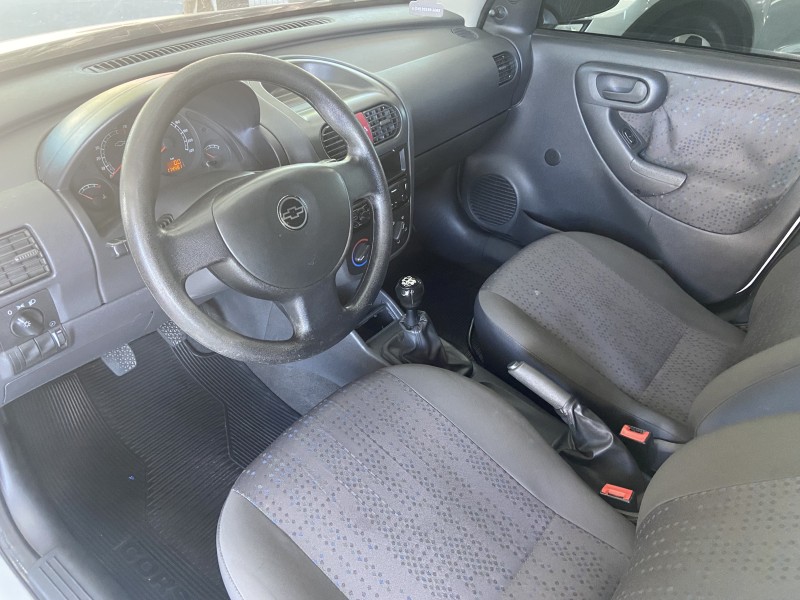 CORSA 1.4 MPFI MAXX 8V FLEX 4P MANUAL - 2011 - CANELA