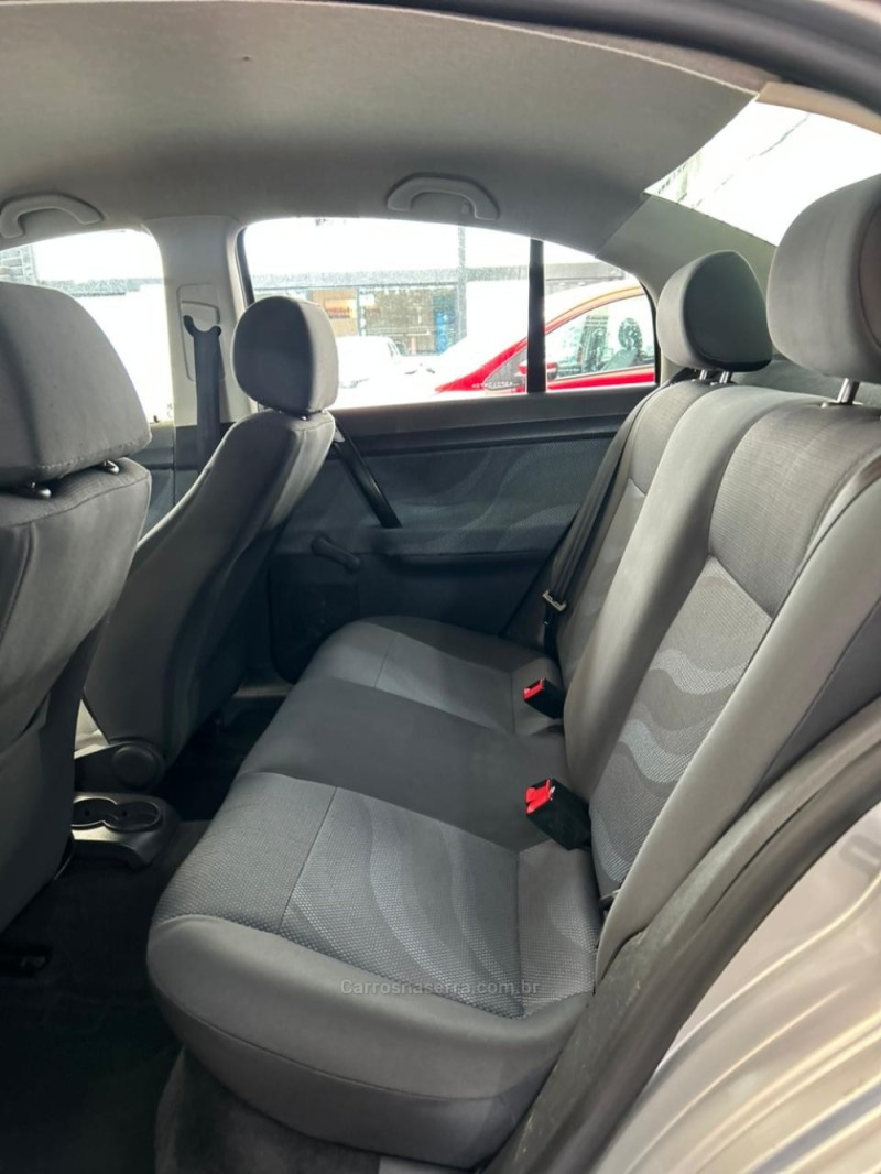 POLO 1.6 MI 8V GASOLINA 4P MANUAL - 2009 - PASSO FUNDO