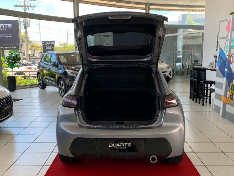 208 1.0 STYLE FLEX 6V 4P MANUAL - 2024 - PORTO ALEGRE