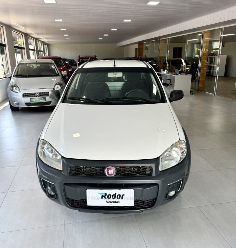 STRADA 1.4 MPI WORKING CS 8V CELEBRATION FLEX 2P MANUAL - 2015 - VILA FLORES