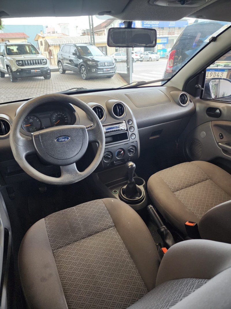 FIESTA 1.6 MPI CLASS SEDAN 8V FLEX 4P MANUAL - 2007 - CAXIAS DO SUL