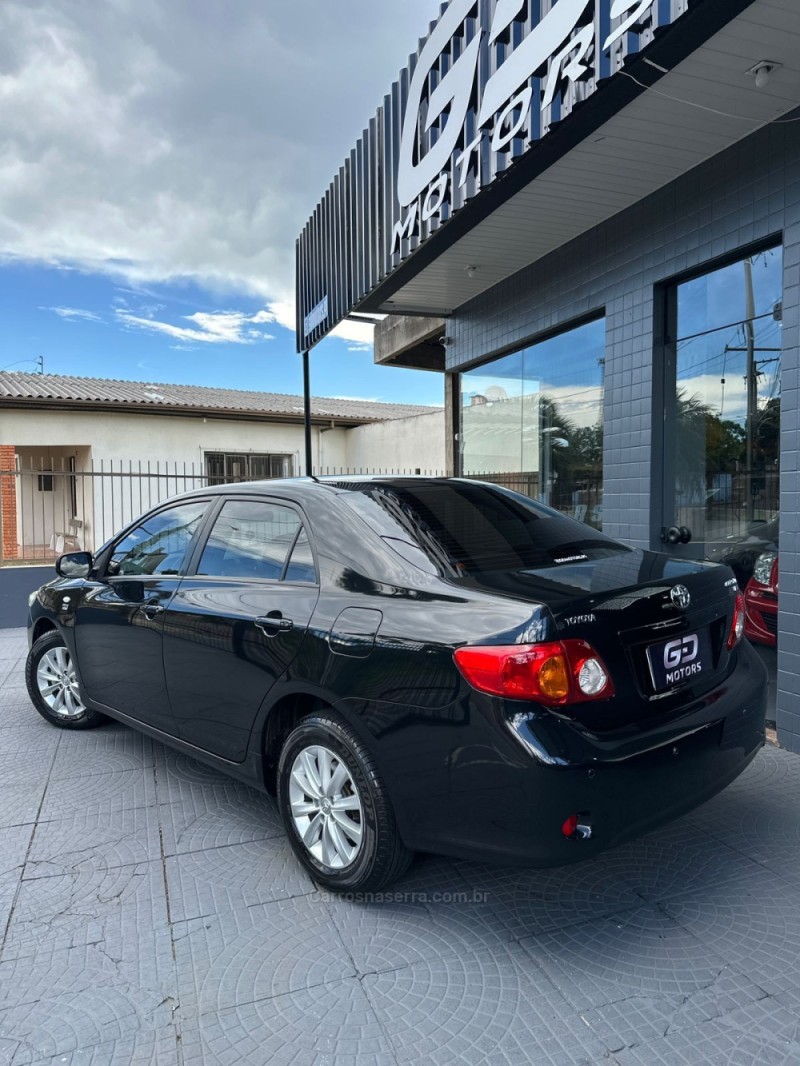 COROLLA 1.8 XLI 16V FLEX 4P AUTOMÁTICO - 2011 - PASSO FUNDO