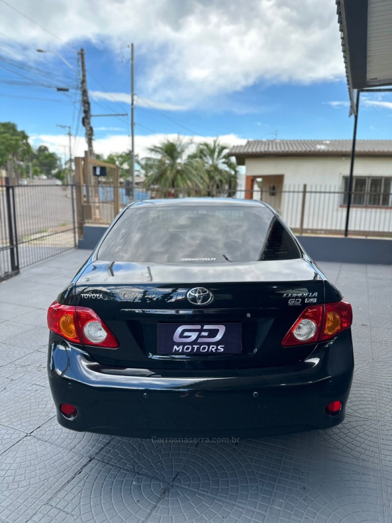 COROLLA 1.8 XLI 16V FLEX 4P AUTOMÁTICO - 2011 - PASSO FUNDO