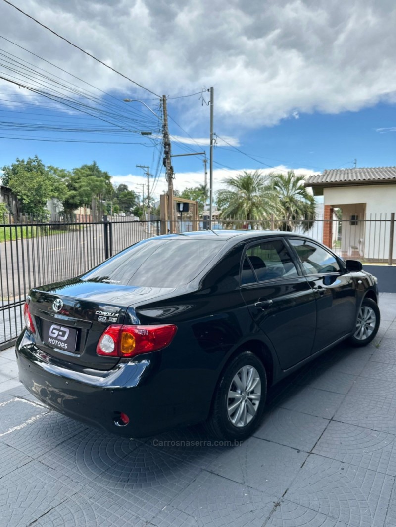 COROLLA 1.8 XLI 16V FLEX 4P AUTOMÁTICO - 2011 - PASSO FUNDO