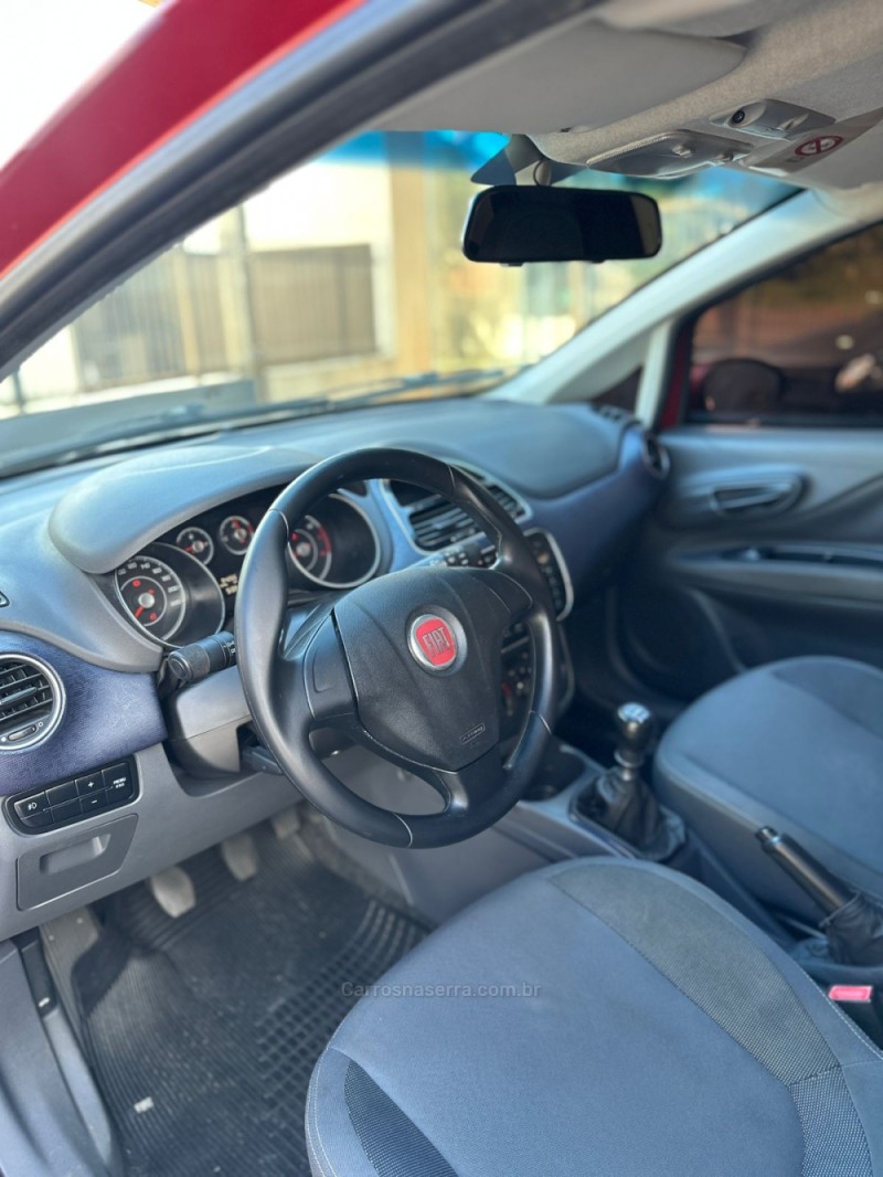 PUNTO 1.4 ATTRACTIVE 8V FLEX 4P MANUAL - 2013 - PASSO FUNDO