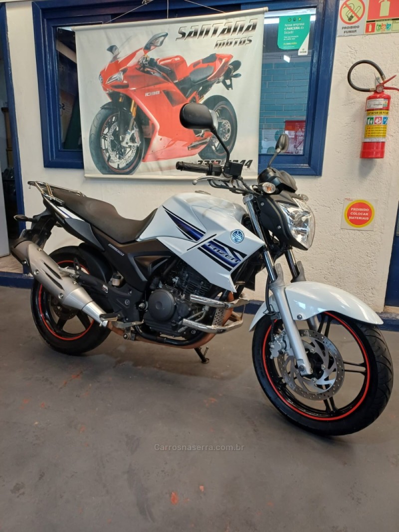FAZER YS 250 BLUEFLEX - 2014 - PASSO FUNDO