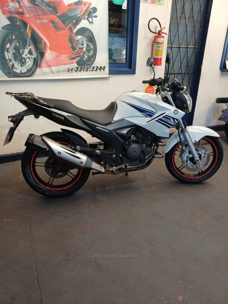 FAZER YS 250 BLUEFLEX - 2014 - PASSO FUNDO