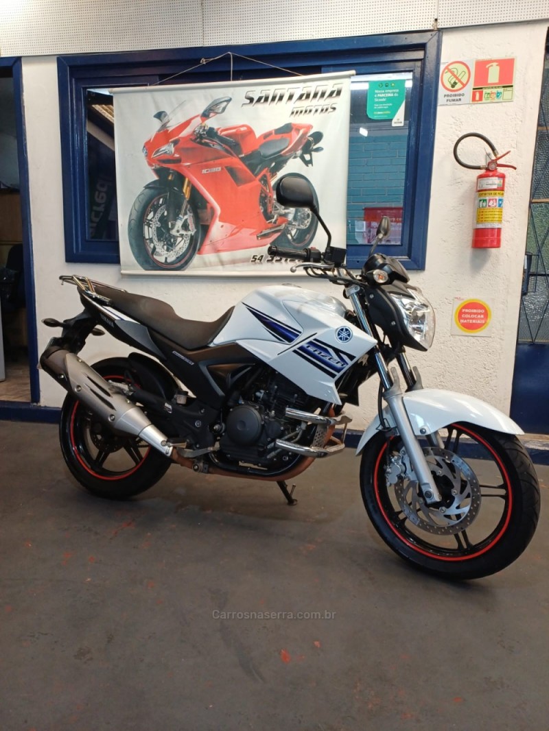 FAZER YS 250 BLUEFLEX - 2014 - PASSO FUNDO