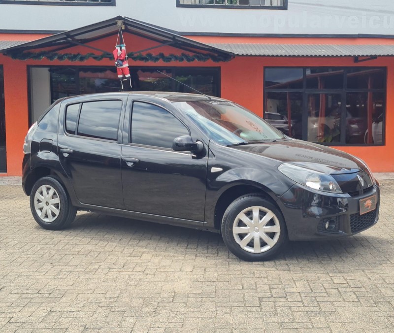 sandero 1.0 expression 12v flex 4p manual 2014 canela