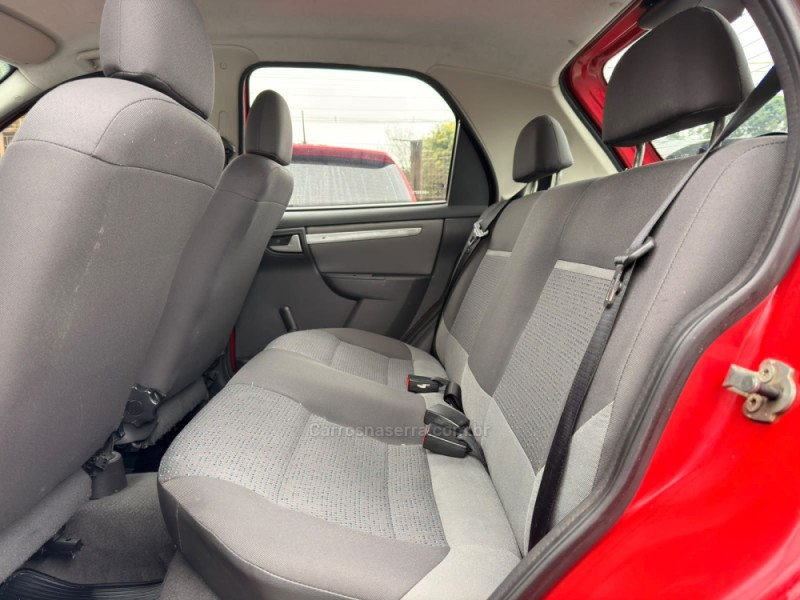 CELTA 1.0 VHCE LT 8V FLEX 4P MANUAL - 2014 - CANELA