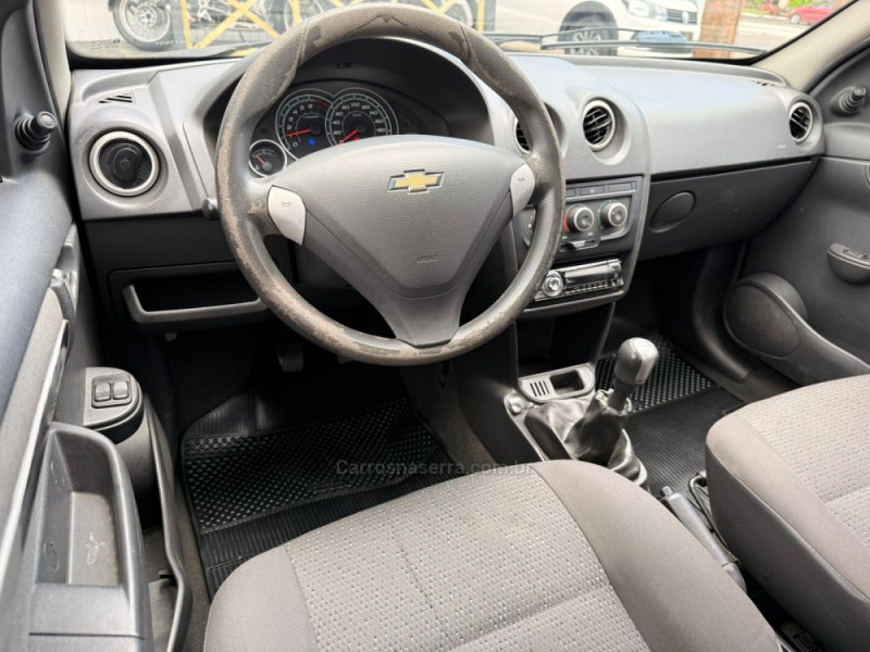 CELTA 1.0 VHCE LT 8V FLEX 4P MANUAL - 2014 - CANELA