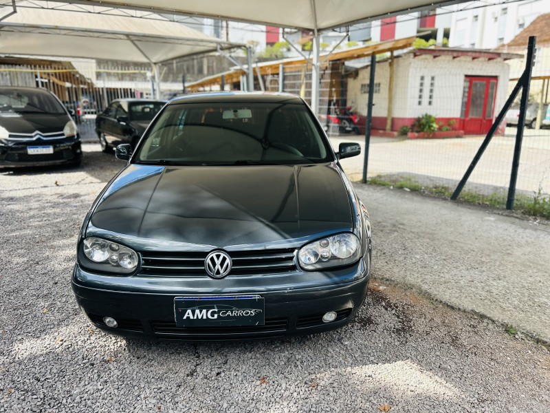 GOLF 2.0 MI SILVER EDITION 8V FLEX 4P MANUAL - 2002 - CAXIAS DO SUL