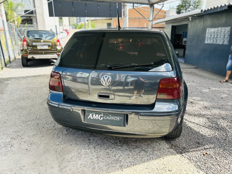 GOLF 2.0 MI SILVER EDITION 8V FLEX 4P MANUAL - 2002 - CAXIAS DO SUL