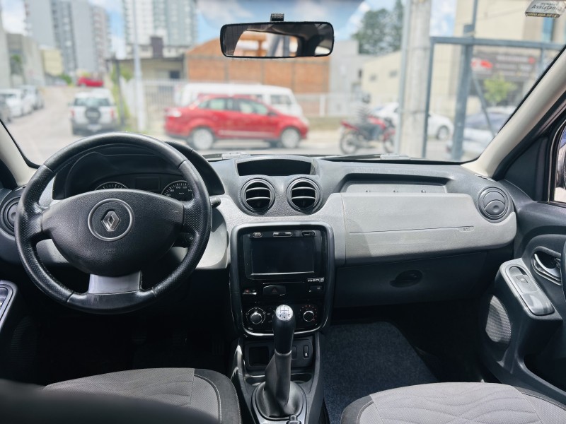 DUSTER 1.6 DYNAMIQUE 4X2 16V FLEX 4P MANUAL - 2014 - CAXIAS DO SUL