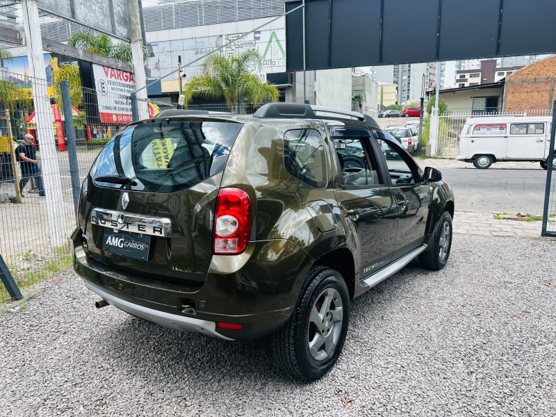 DUSTER 1.6 DYNAMIQUE 4X2 16V FLEX 4P MANUAL - 2014 - CAXIAS DO SUL