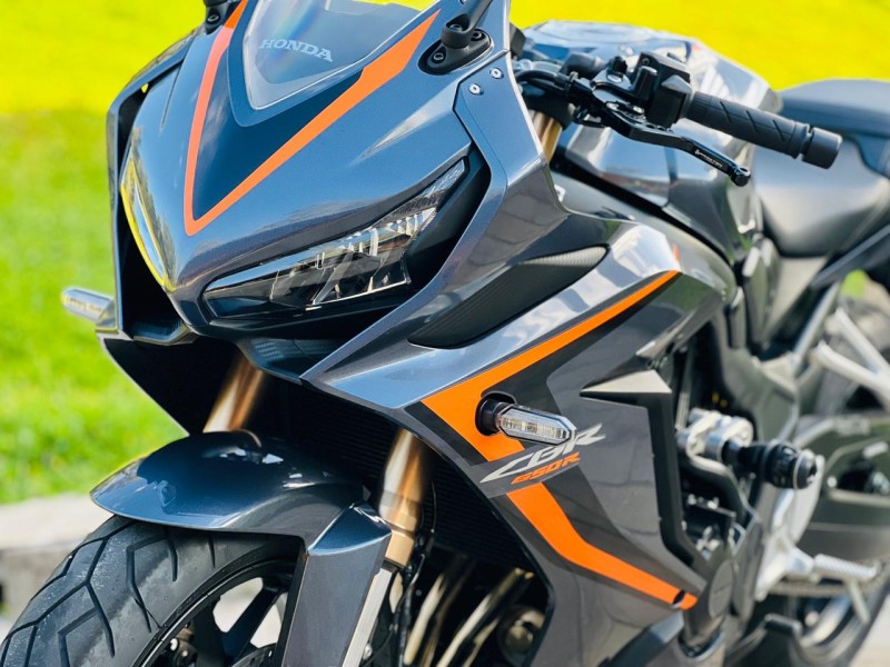 CBR 650R  - 2021 - BENTO GONçALVES