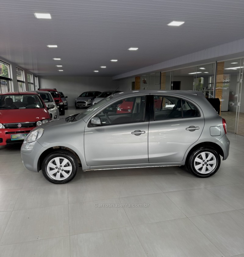 MARCH 1.0 S 16V FLEX 4P MANUAL - 2014 - VILA FLORES