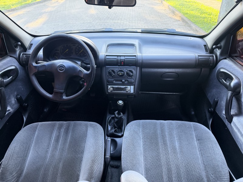 CORSA 1.6 MPFI GL WAGON 8V GASOLINA 4P MANUAL - 1999 - CAXIAS DO SUL