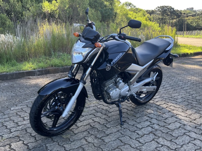 FAZER YS 250 - 2013 - NOVA BASSANO