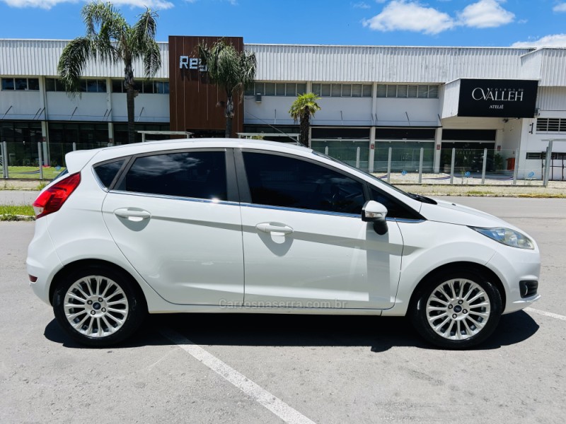 FIESTA 1.6 TITANIUM PLUS HATCH 16V FLEX 4P AUTOMÁTICO - 2014 - BENTO GONçALVES