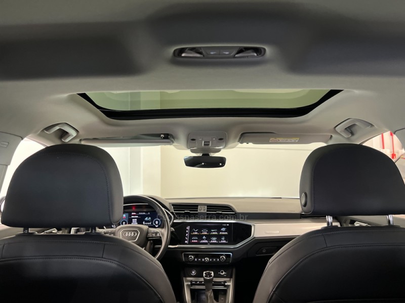 Q3 2.0 TFSI PERFORMANCE SPORTBACK TURBO GASOLINA 4P AUTOMÁTICO - 2024 - FLORES DA CUNHA